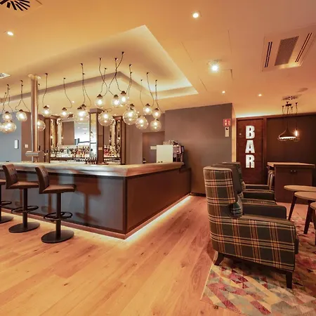 Premier Am Wasserturm 3*