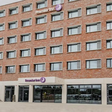 Premier Am Wasserturm Hotel 3*