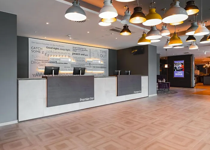 Hotel Premier Am Wasserturm 3*